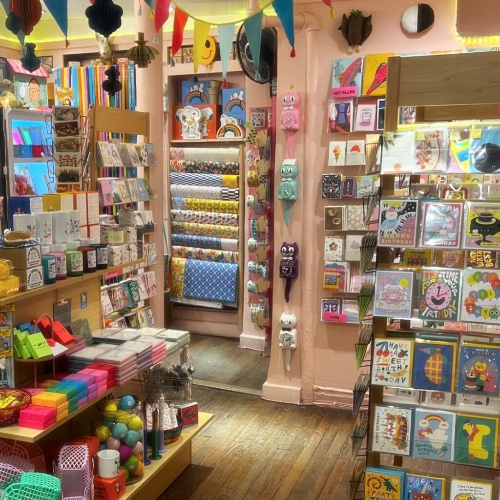 664f8c89c36687cf4d9d31a1 greenwich letterpress